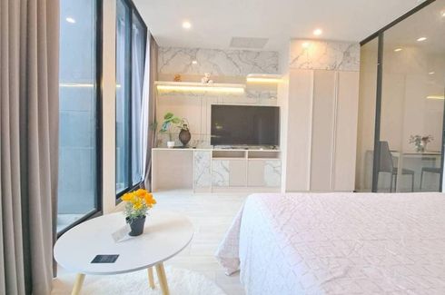 1 Bedroom Condo for sale in Langsuan, Bangkok near BTS Ploen Chit