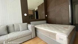 1 Bedroom Condo for rent in Langsuan, Bangkok near BTS Chit Lom