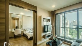 1 Bedroom Condo for sale in Silom, Bangkok near BTS Saint Louis