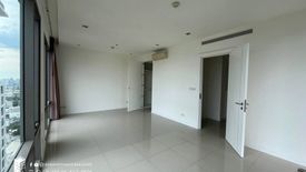 2 Bedroom Condo for rent in Bang Khlo, Bangkok