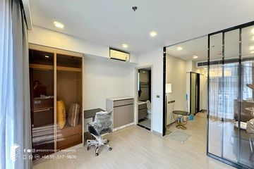 1 Bedroom Condo for rent in Huai Khwang, Bangkok near MRT Phra Ram 9