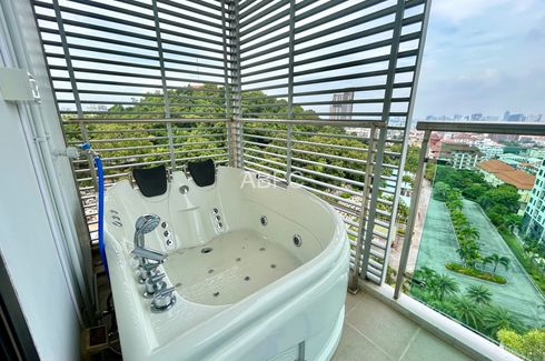 2 Bedroom Condo for sale in Bueng, Chonburi