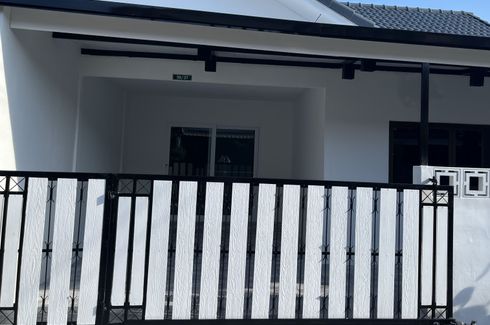 2 Bedroom House for sale in Rawiporn Village 2, Nong Prue, Chonburi