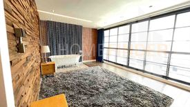 4 Bedroom Condo for sale in Penthouse Condominium 3, Phra Khanong Nuea, Bangkok near BTS Ekkamai