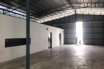 Warehouse / Factory for rent in Phlapphla, Bangkok near MRT Lat Phrao 83