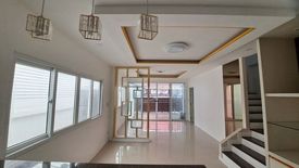 3 Bedroom Townhouse for sale in Nawamin, Bangkok