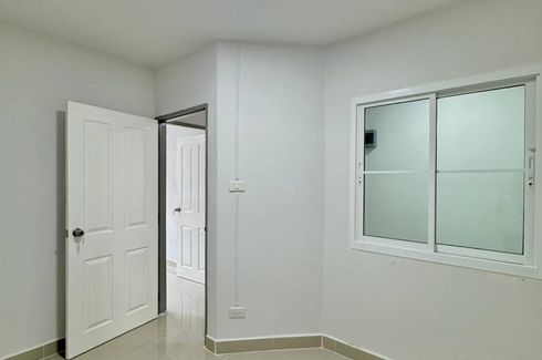 3 Bedroom Townhouse for sale in Bang Rak Phatthana, Nonthaburi