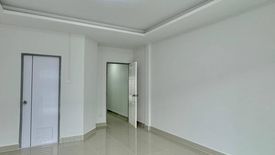 3 Bedroom Townhouse for sale in Bang Rak Phatthana, Nonthaburi