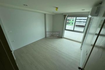 1 Bedroom Condo for sale in Resorta Yen-Akat, Chong Nonsi, Bangkok near MRT Queen Sirikit National Convention Centre