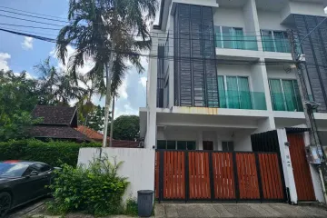 4 Bedroom Townhouse for sale in Patak Villa, Chalong, Phuket