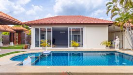 3 Bedroom House for sale in Na Kluea, Chonburi