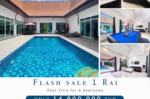 6 Bedroom House for sale in Na Kluea, Chonburi