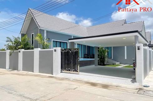 3 Bedroom House for sale in Na Kluea, Chonburi