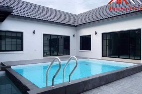 4 Bedroom House for sale in Na Kluea, Chonburi