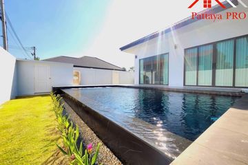 3 Bedroom House for sale in Na Kluea, Chonburi