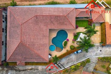 4 Bedroom House for sale in Na Kluea, Chonburi