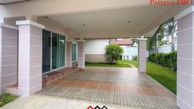 3 Bedroom House for sale in Na Kluea, Chonburi