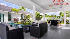 6 Bedroom House for sale in Na Kluea, Chonburi