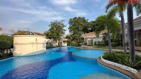 4 Bedroom House for sale in Na Kluea, Chonburi