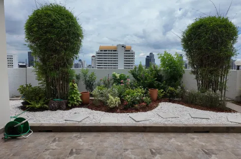 3 Bedroom Condo for rent in Charan Tower, Khlong Tan Nuea, Bangkok near BTS Phrom Phong