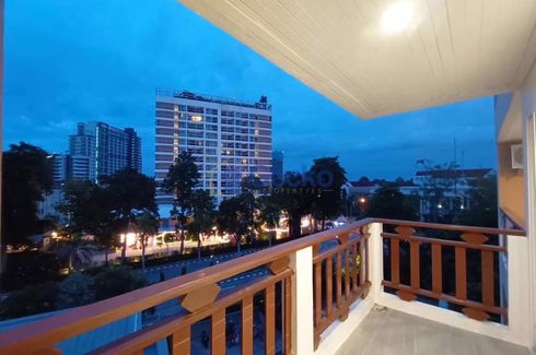 2 Bedroom Condo for sale in Royal Hill Resort, Nong Prue, Chonburi