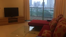 2 Bedroom Condo for rent in Wat Phraya Krai, Bangkok