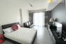1 Bedroom Condo for sale in Zire Wongamat, Na Kluea, Chonburi
