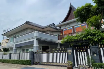 5 Bedroom House for sale in Lat Krabang, Bangkok