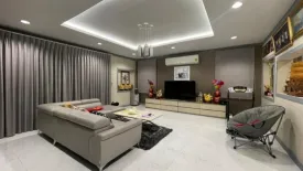 5 Bedroom House for sale in Lat Krabang, Bangkok