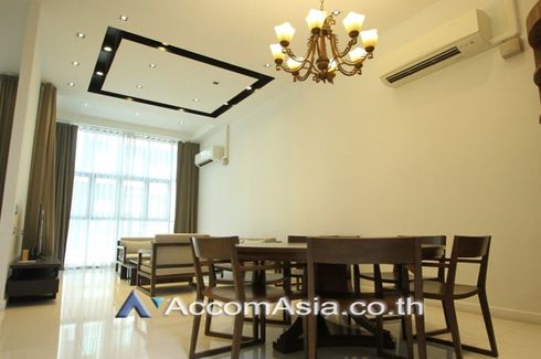 3 Bedroom Townhouse for Sale or Rent in Phra Khanong, Bangkok near BTS Ekkamai