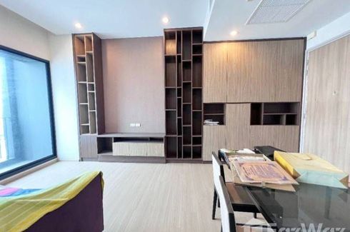 2 Bedroom Condo for sale in Bang Kapi, Bangkok