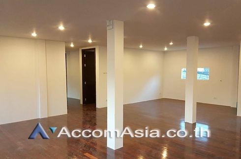 3 Bedroom House for Sale or Rent in Phra Khanong, Bangkok near BTS Ekkamai