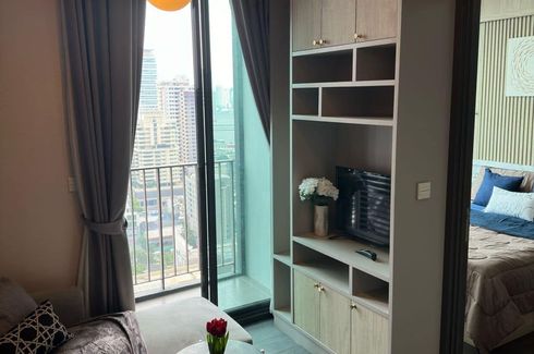 1 Bedroom Condo for rent in Edge Sukhumvit 23, Khlong Toei Nuea, Bangkok near BTS Asoke