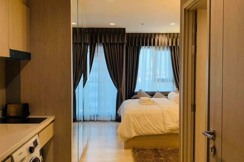 Condo for rent in Life One Wireless, Langsuan, Bangkok near BTS Ploen Chit