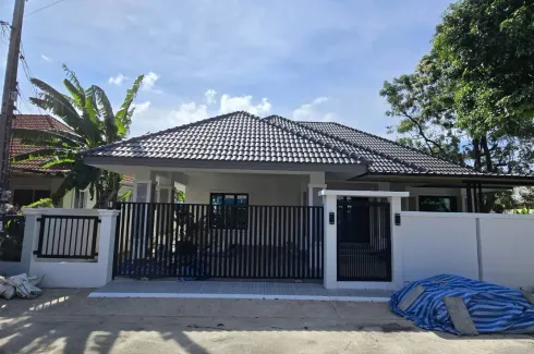 3 Bedroom House for sale in Patak Villa, Chalong, Phuket