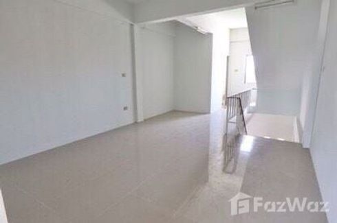 2 Bedroom Townhouse for sale in Nong Prue, Chonburi