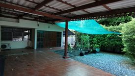 4 Bedroom House for rent in Bang Chak, Bangkok near BTS Punnawithi