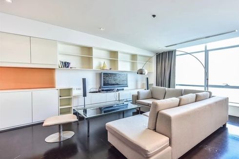 2 Bedroom Condo for sale in Khlong Ton Sai, Bangkok near BTS Saphan Taksin