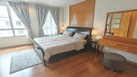 2 Bedroom Condo for rent in Phra Khanong, Bangkok near BTS Ekkamai