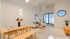 3 Bedroom Townhouse for sale in Bang Khlo, Bangkok