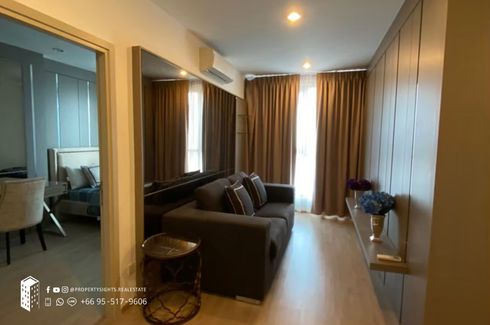 2 Bedroom Condo for rent in Maha Phruettharam, Bangkok near MRT Sam Yan