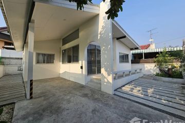 3 Bedroom House for rent in Chorakhe Bua, Bangkok