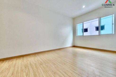 3 Bedroom Townhouse for sale in Patio Rama II ( Soi 33 ), Bang Mot, Bangkok