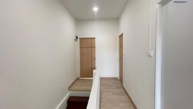 3 Bedroom Townhouse for sale in Lat Sawai, Pathum Thani