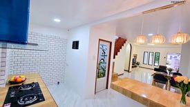 3 Bedroom Townhouse for sale in Lert Ubon Watcharapol, Tha Raeng, Bangkok