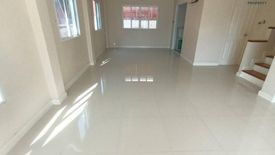 3 Bedroom House for sale in Tha Raeng, Bangkok