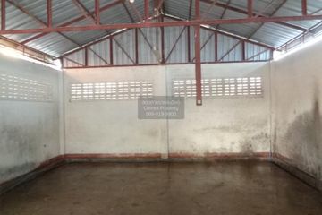 1 Bedroom Commercial for sale in That Choeng Chum, Sakon Nakhon