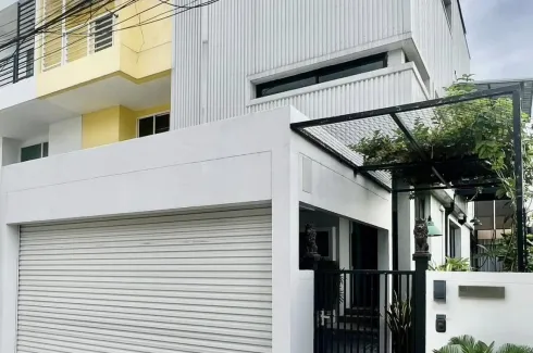 2 Bedroom Townhouse for rent in Prawet, Bangkok