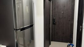 1 Bedroom Condo for sale in XT Huaikhwang, Huai Khwang, Bangkok near MRT Huai Khwang