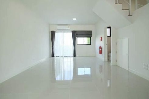 3 Bedroom Townhouse for rent in Baan Klang Muang Srinakarin-Onnut, Prawet, Bangkok
